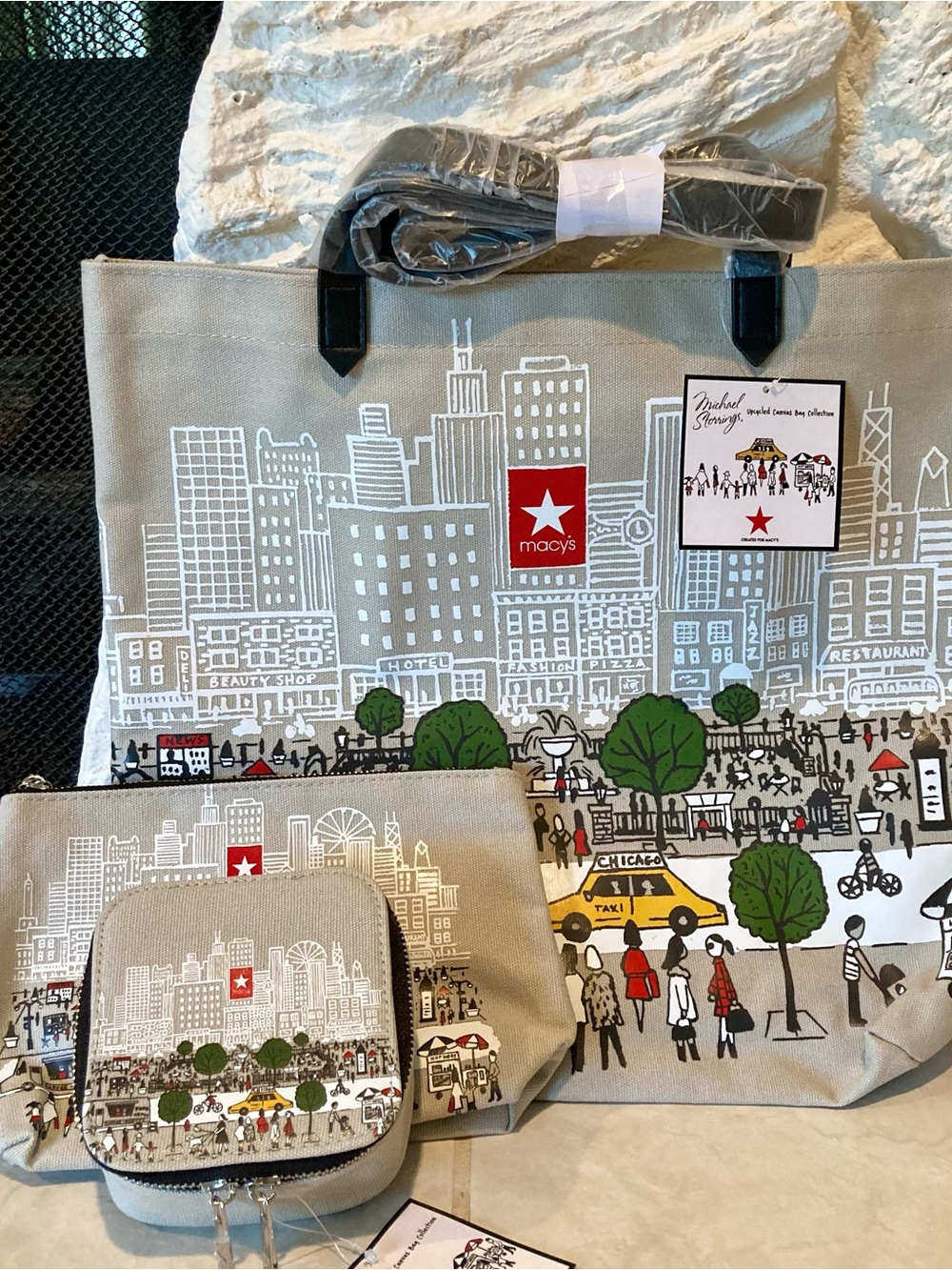 NWT New York City Canvas Tote Bag designed by Michael Storings for Macy's - Picture 10 of 12